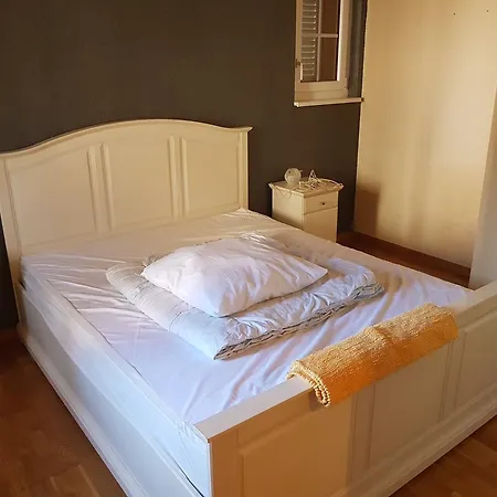 Guest house Maison Prive Port-Valais